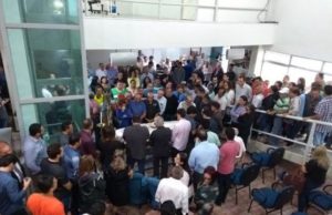 Corpo de vereador é velado na Câmara de Campina Grande