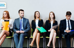 Como se destacar em uma entrevista de emprego: pesquisa revela opinião dos recrutadores