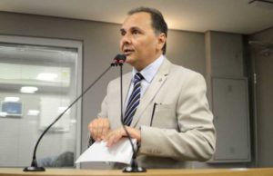 DPL antecipa participação de deputado no bloco governista