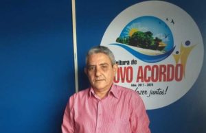 Prefeito é denunciado por decretar emergência financeira para contratar shows de carnaval