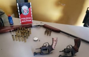 Polícia apreende armas de fogo e drogas no Brejo paraibano