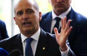 Onyx diz acreditar na aprovação da reforma neste semestre