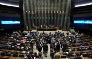MOMENTO LEGISLATIVO: Reformas tributária e da Previdência avançam no Congresso; Liberdade Econômica vai à sanção presidencial