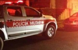 Popular invade casa, ameaça pessoas com uma faca e acaba preso pela Polícia Militar, em São José da Lagoa Tapada