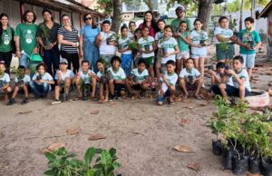 Dia da Árvore em Campina Grande é celebrado com distribuição de mudas e plantio em escolas e parques