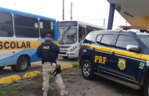 PRF dificulta acesso de eleitores em Serra Talhada
