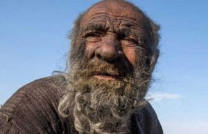 Homem ‘mais sujo do mundo’ morre após tomar primeiro banho em mais de meio século