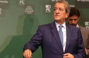 Moraes determina que PF ouça Valdemar em até 5 dias sobre propostas golpistas