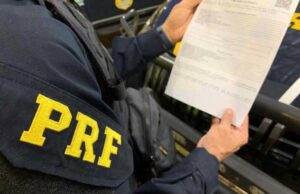 Justiça bloqueia mais de R$ 3 mil das contas de ex-PRF demitido por receber suborno de R$30