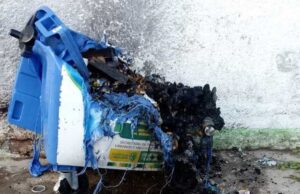 Caixas coletoras de lixo são alvo de vandalismo em Campina Grande