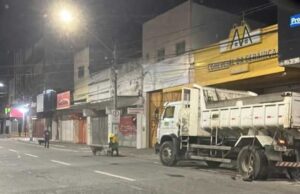 Sesuma intensifica Operação Tapa-buraco durante a noite, em Campina Grande