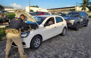 PRF na Paraíba recupera mais quatro veículos roubados/furtados