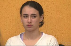 Mulher que ajudou namorado a matar própria mãe é condenada a prisão